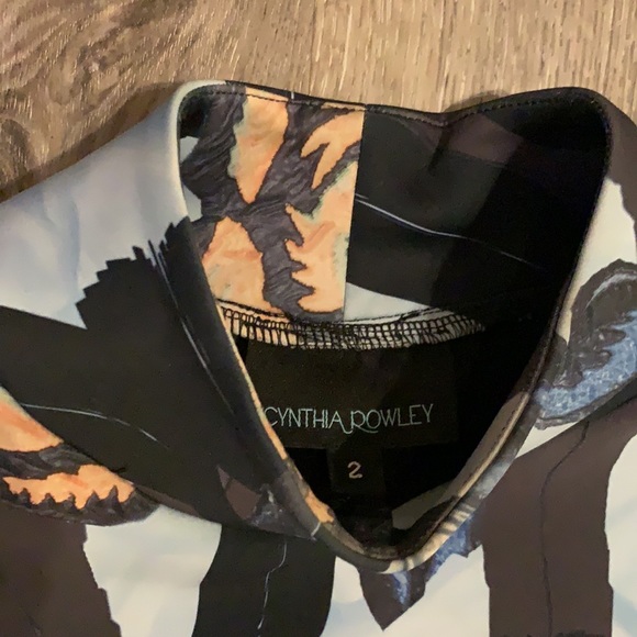 CYNTHIA ROWLEY BLUE & YELLOW FLORAL DRESS - Picture 2 of 4